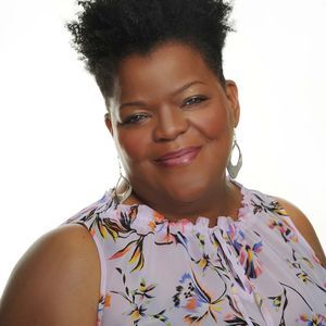 Meet your Posher, Donyiel